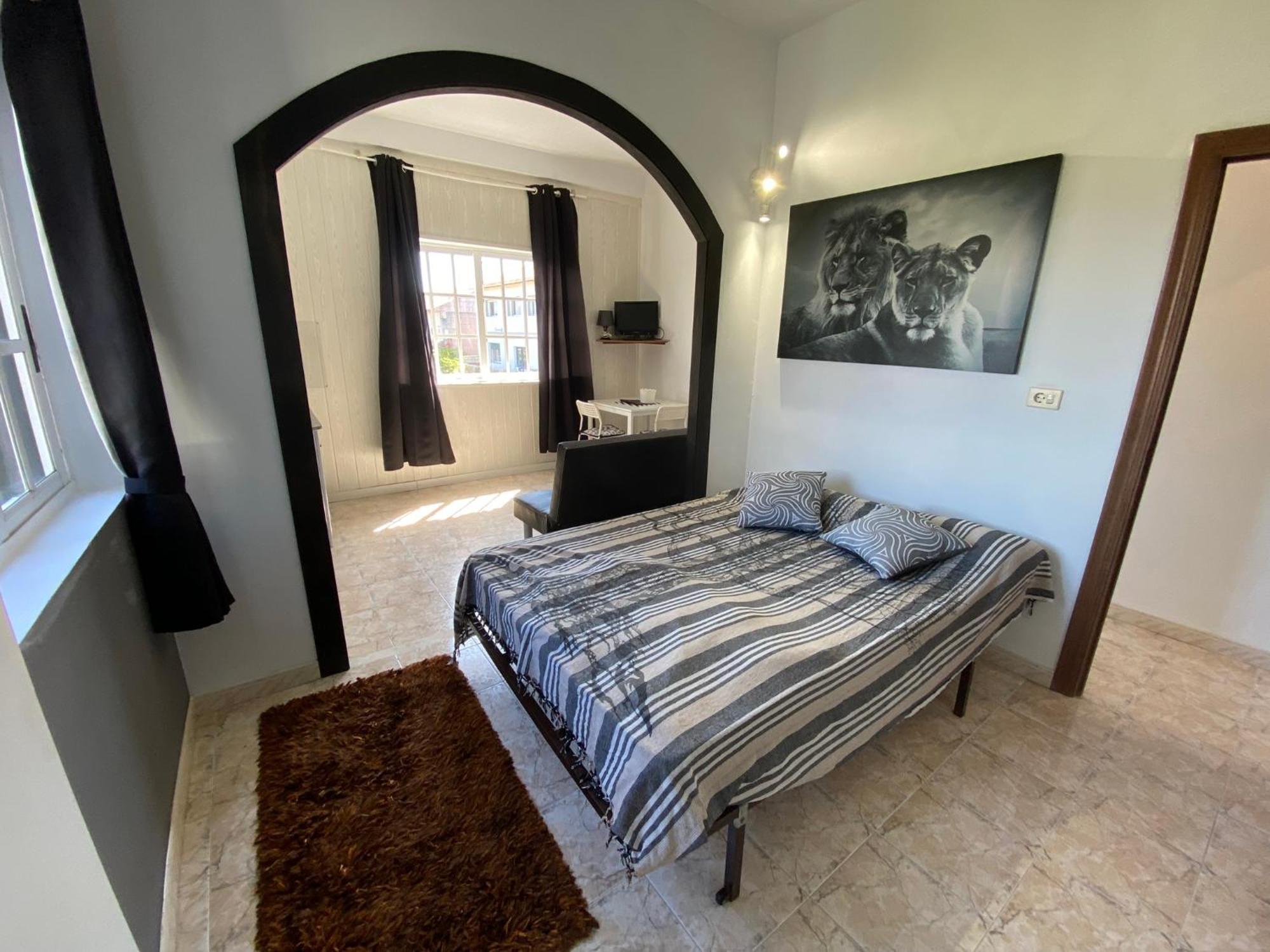 Apartamentos Blanco Y Negro A Guarda Luaran gambar
