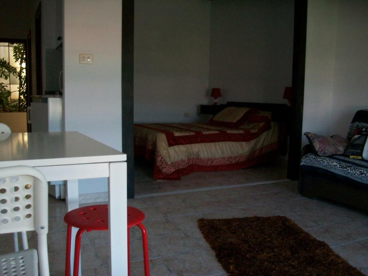 Apartamentos Blanco Y Negro A Guarda Luaran gambar